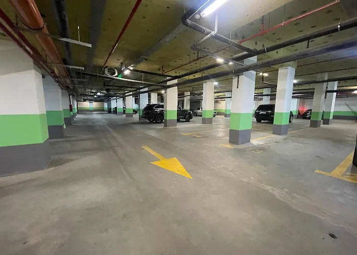 Address - The Golden Nest - Palace Of Parliament Area Bucarest