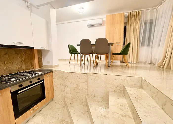 Address - The Golden Nest - Palace Of Parliament Area