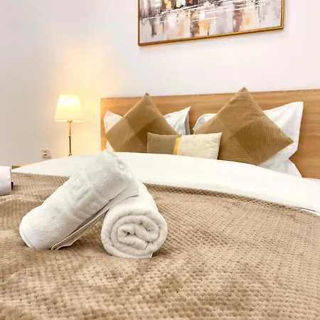 Address - The Golden Nest - Palace Of Parliament Area *